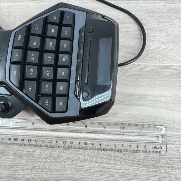 Logitech G13 Advanced Gameboard USB Wired Programmable LCD Keypad Y-U0002 - Picture 6 of 7
